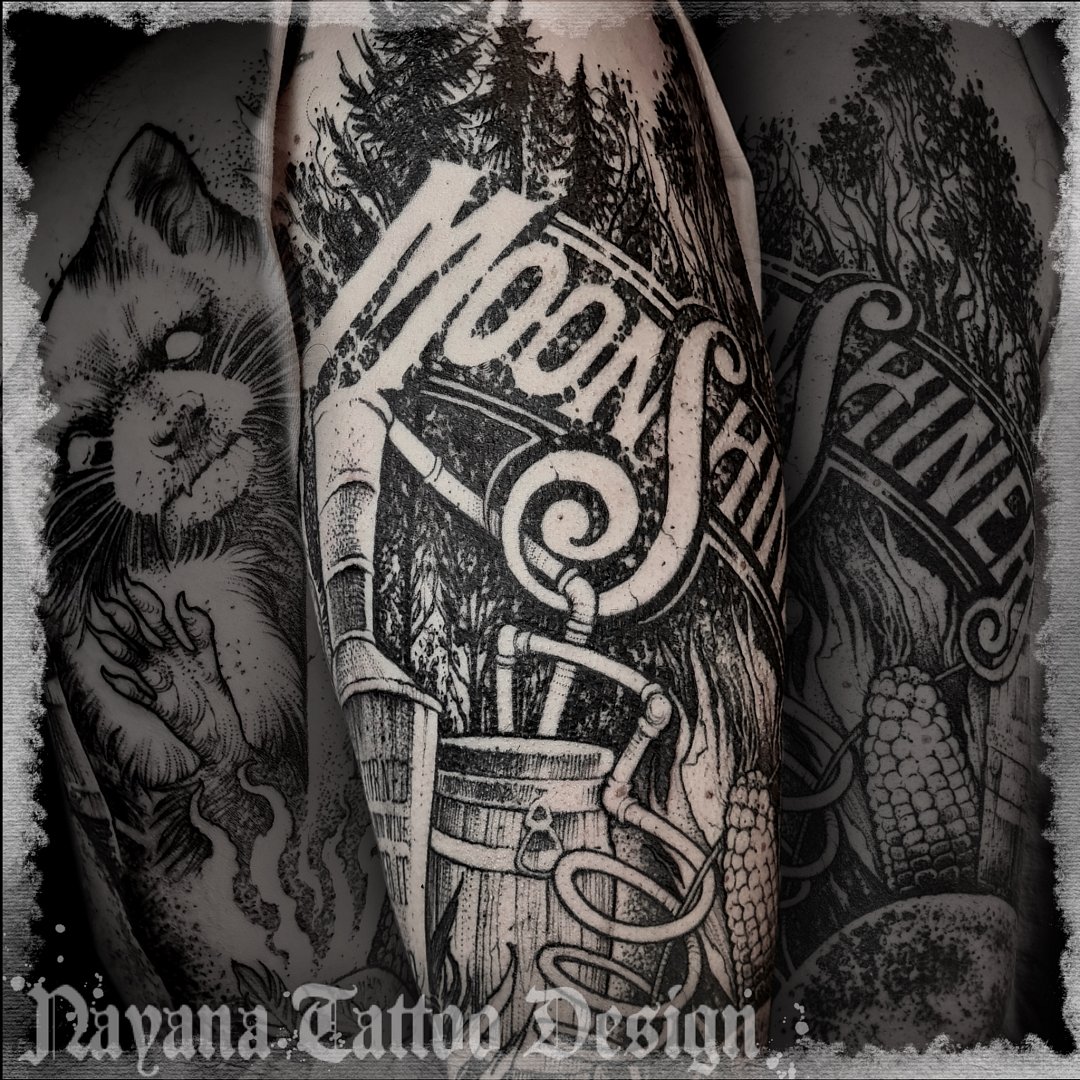 Moonshine whiskey sleeve